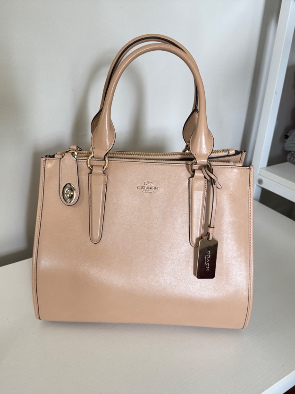 NWT!! Coach, Beige leather, Gold accents